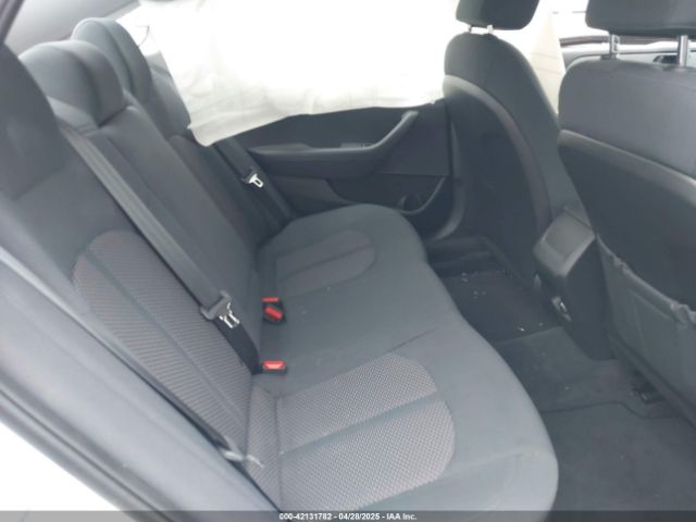2018 HYUNDAI SONATA 5NPE24AF7JH696905 Photo 7