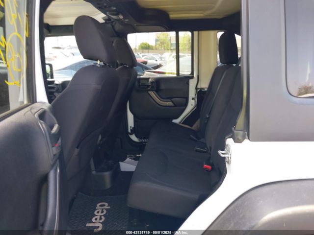1C4BJWDG6FL505645 Jeep Wrangler Unlimited Sport