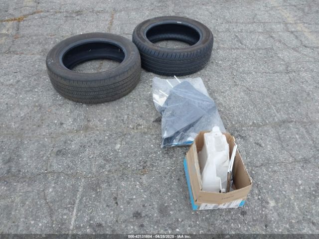 JA4AZ3A31GZ015790 Mitsubishi Outlander Es/se/sel
