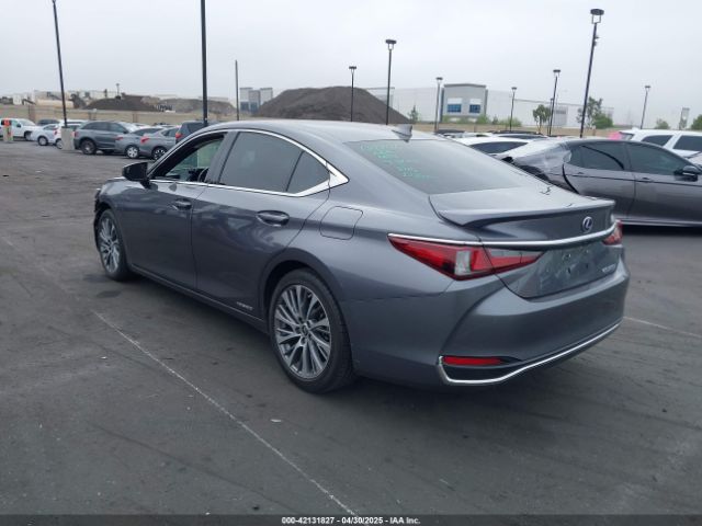 58ADA1C12MU004997 Lexus ES 300H