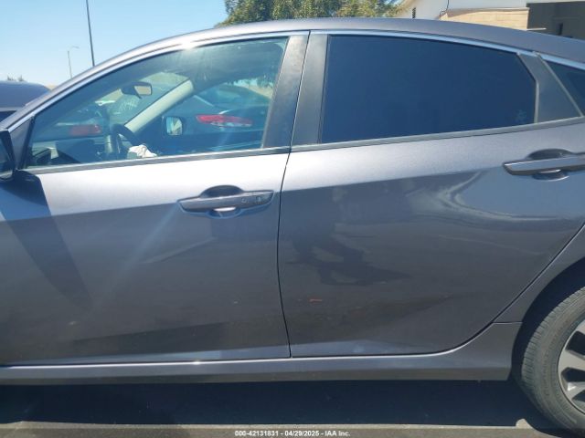2HGFC2F76JH600117 Honda CIVIC EX