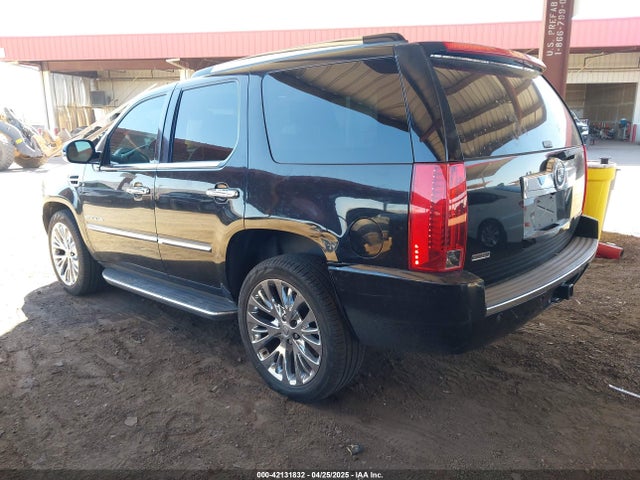 2008 CADILLAC ESCALADE 1GYFK63828R232898 Photo 2
