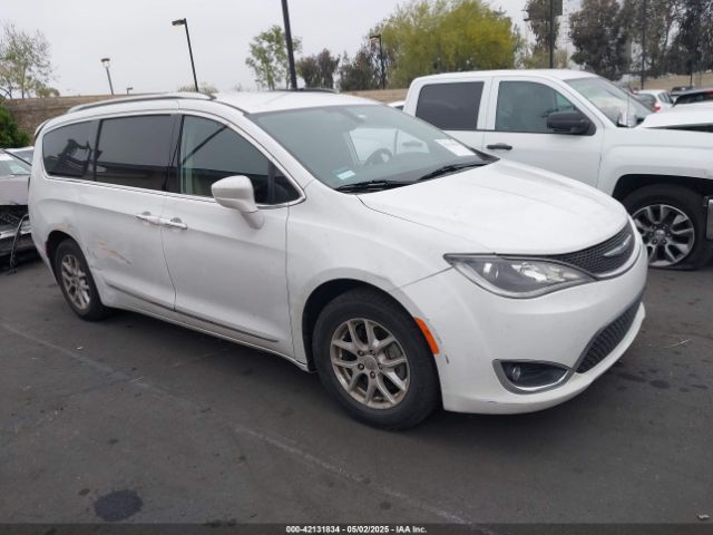 Chrysler 2020 2020 2C4RC1BG2LR134646 main image