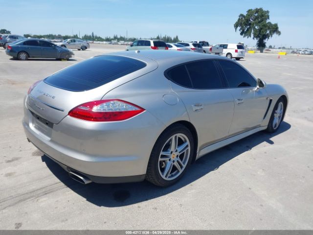 2011 PORSCHE PANAMERA WP0AA2A73BL010127 Photo 3