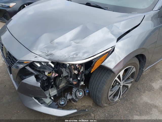 3N1AB8CV9NY211458 Nissan Sentra Sv Xtronic Cvt