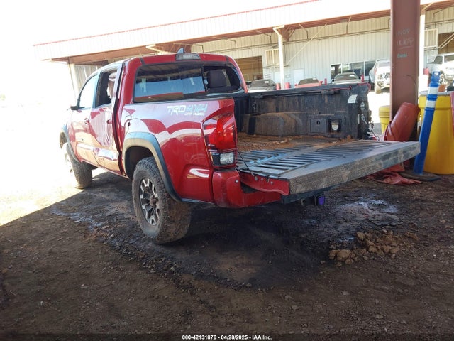 3TMCZ5AN6JM156634 Toyota Tacoma Trd Off Road