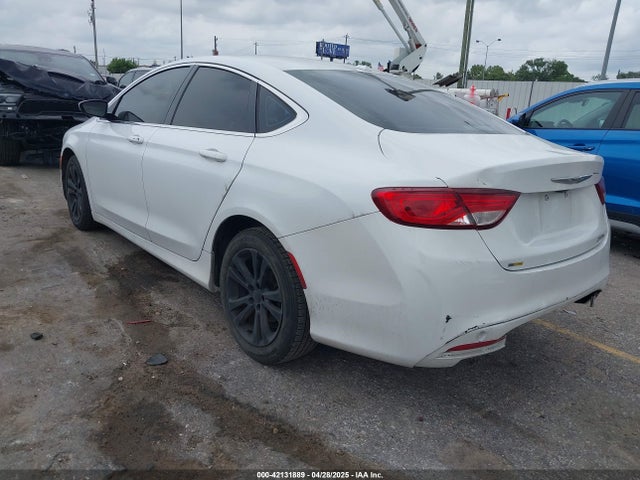 Chrysler 200 Limited 2015 1C3CCCAB5FN590976 Image 3