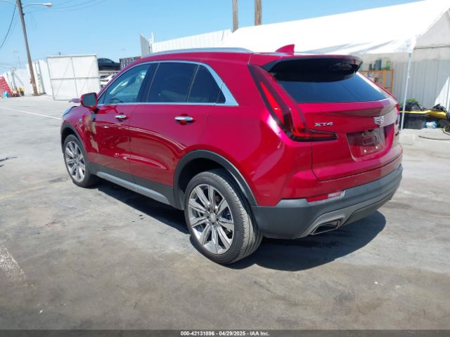 2021 CADILLAC XT4 1GYFZCR48MF004849 Photo 2