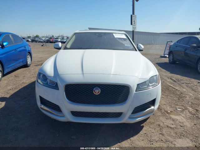 SAJBD4FX9JCY58089 Jaguar Xf 25t Premium