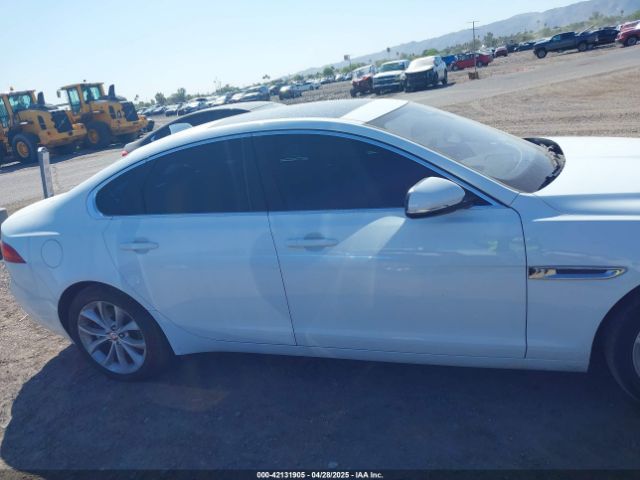 SAJBD4FX9JCY58089 Jaguar Xf 25t Premium
