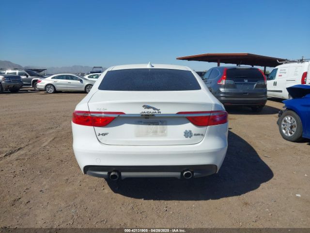 SAJBD4FX9JCY58089 Jaguar Xf 25t Premium