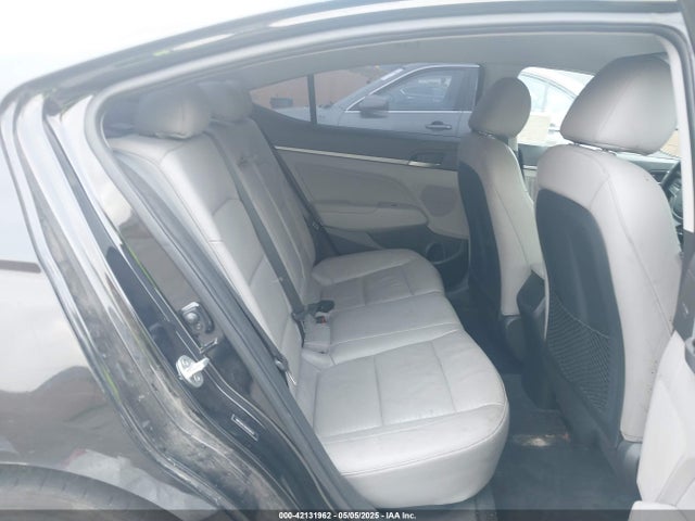 5NPD84LF6HH184571 Hyundai Elantra Limited