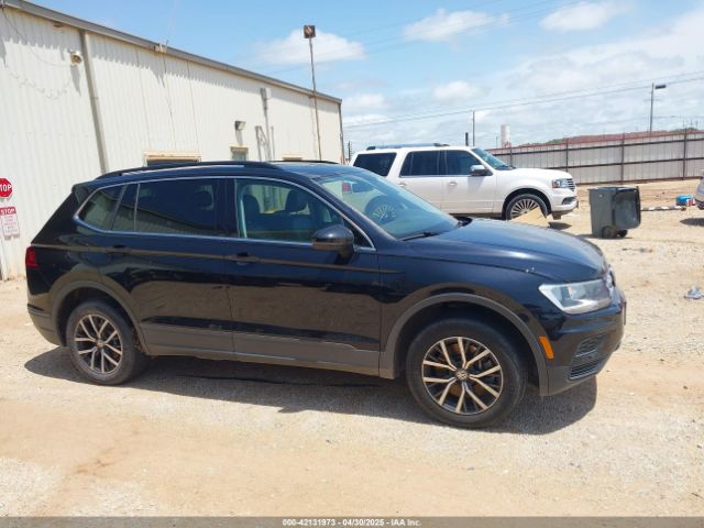 3VV2B7AX2KM176931 Volkswagen 2019