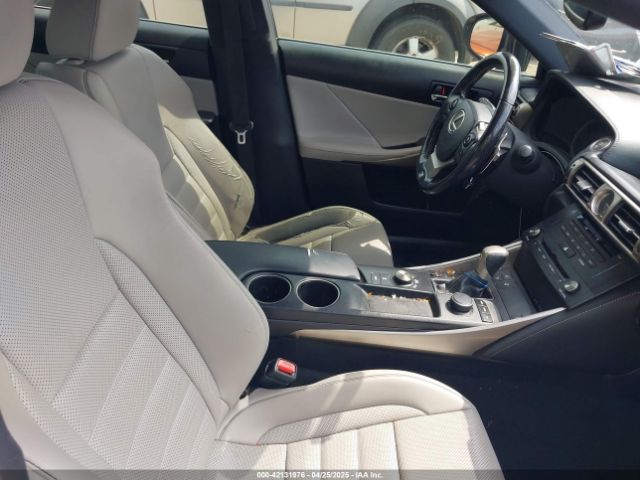 JTHBA1D21G5008935 Lexus IS 200T