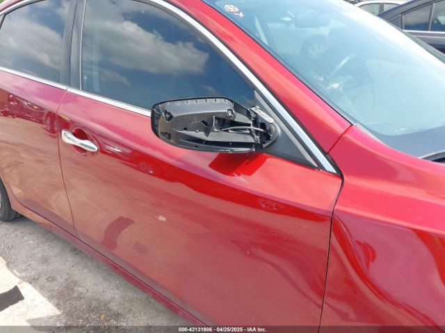 1N4AL3AP9JC195613 Nissan Altima 2.5 Sr