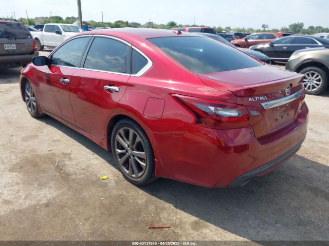 1N4AL3AP9JC195613 Nissan Altima 2.5 Sr