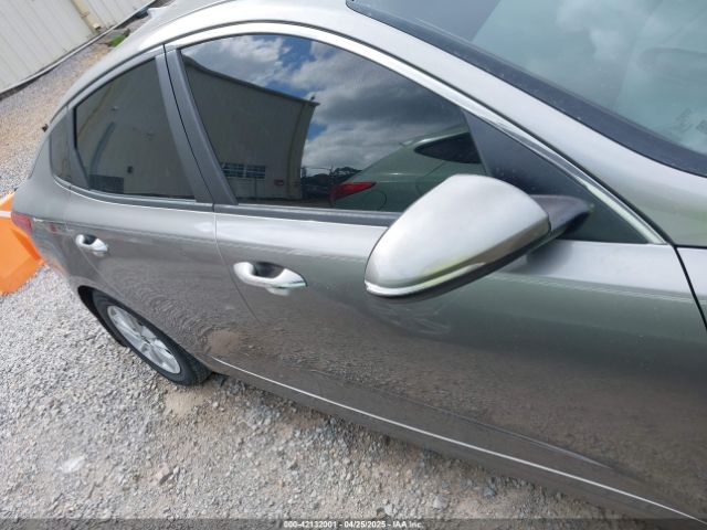 5XXGT4L36GG083123 KIA Optima Lx