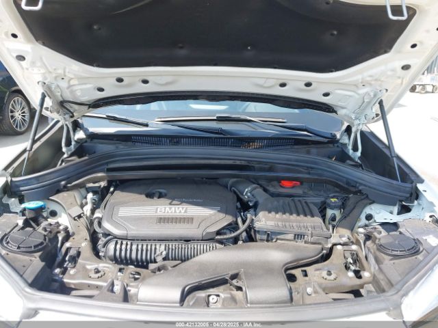 2021 BMW X1 WBXJG7C01M3M73496 Photo 9