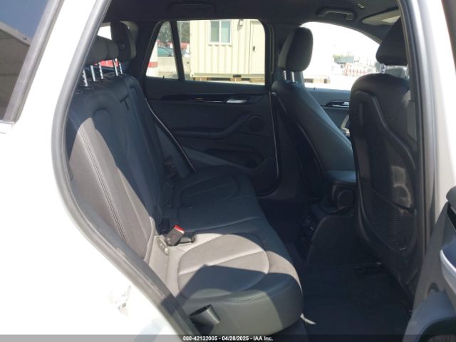2021 BMW X1 WBXJG7C01M3M73496 Photo 7