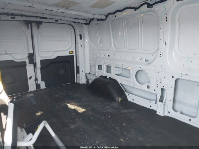 1FTBR1Y81PKB73281 Ford Transit-250