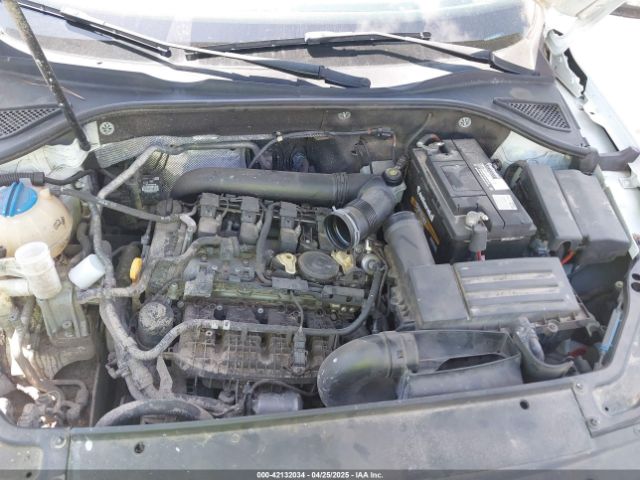 1VWBT7A38HC019341 Volkswagen Passat 1.8t Se