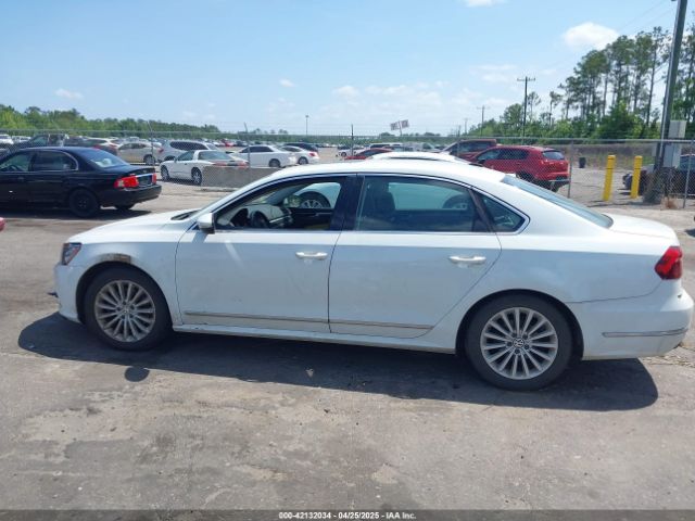 1VWBT7A38HC019341 Volkswagen Passat 1.8t Se
