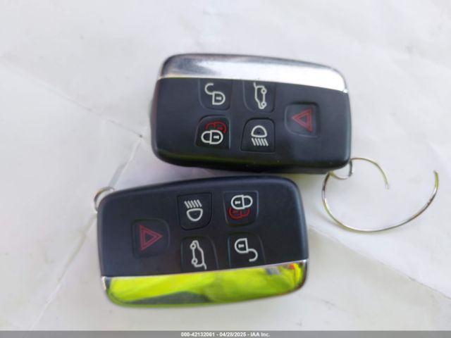 SALRHBBV7HA045066 Land Rover Discovery Hse Luxury