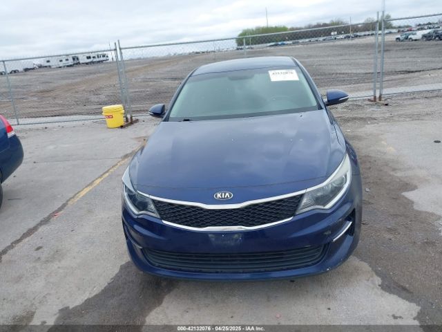5XXGT4L3XHG165776 KIA Optima Lx