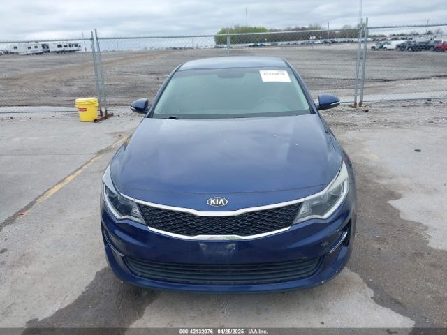 5XXGT4L3XHG165776 KIA Optima Lx