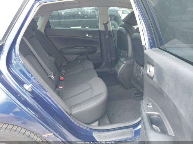 5XXGT4L3XHG165776 KIA Optima Lx