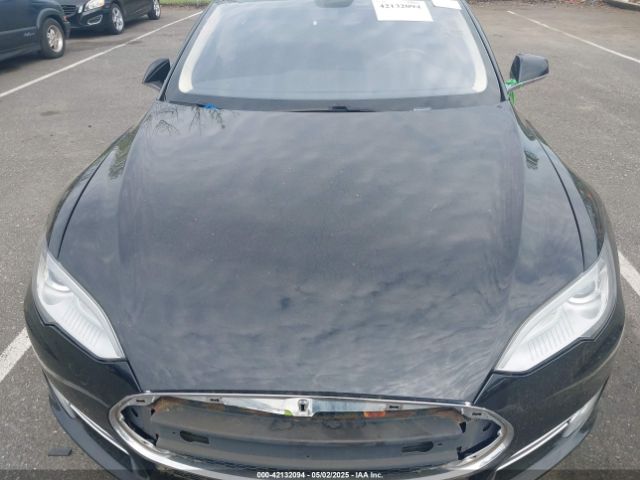 5YJSA1H13EFP33693 Tesla Model S P85