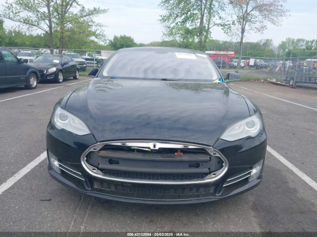 5YJSA1H13EFP33693 Tesla Model S P85