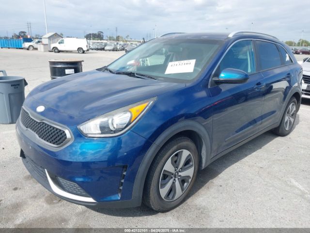 KNDCB3LC6H5075363 KIA NIRO LX