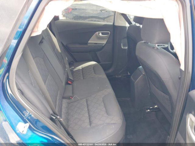 KNDCB3LC6H5075363 KIA NIRO LX
