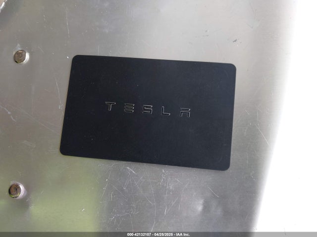 2025 TESLA MODEL Y 7SAYGDEE3SF290252 Photo 10