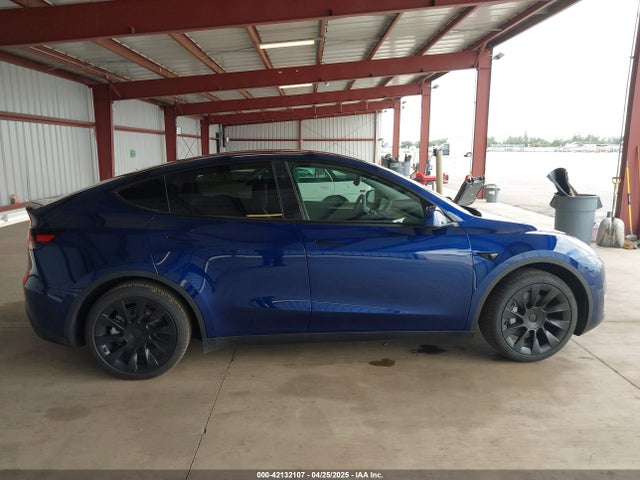 7SAYGDEE3SF290252 Tesla 2025