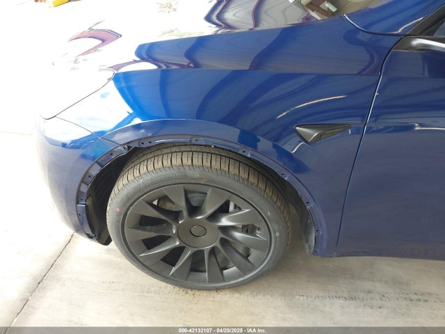7SAYGDEE3SF290252 Tesla 2025
