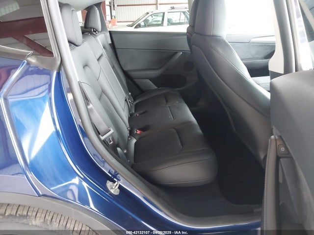 2025 TESLA MODEL Y 7SAYGDEE3SF290252 Photo 7