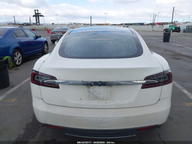 5YJSA1H14EFP34738 Tesla Model S P85