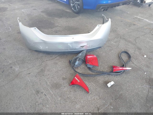 5YFBURHE9HP574728 Toyota COROLLA SE