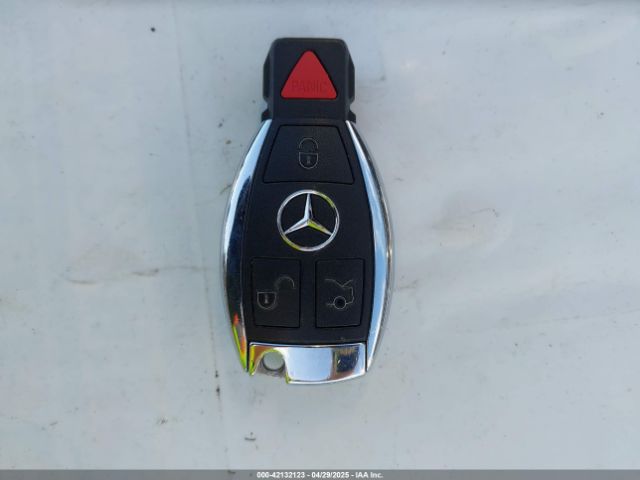 WDCTG4GB3HJ333929 Mercedes-Benz Gla 250 4matic
