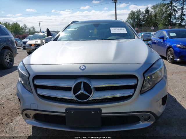 WDCTG4GB3HJ333929 Mercedes-Benz Gla 250 4matic