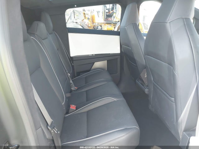 2025 TESLA CYBERTRUCK 7G2CEHEE7SA059773 Photo 7