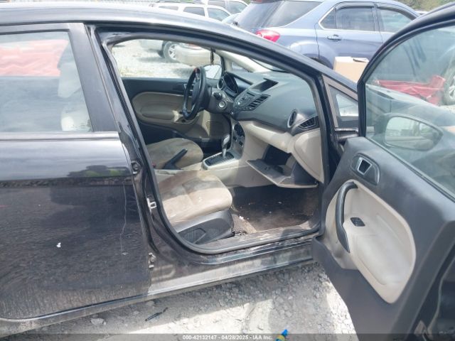 3FADP4BJXEM232657 Ford FIESTA SE