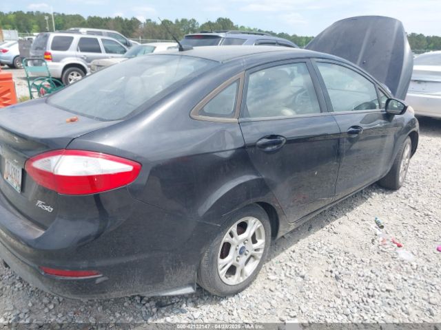 3FADP4BJXEM232657 Ford FIESTA SE