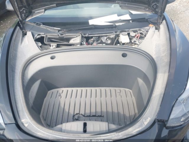 2023 TESLA MODEL 3 5YJ3E1EAXPF639326 Photo 9