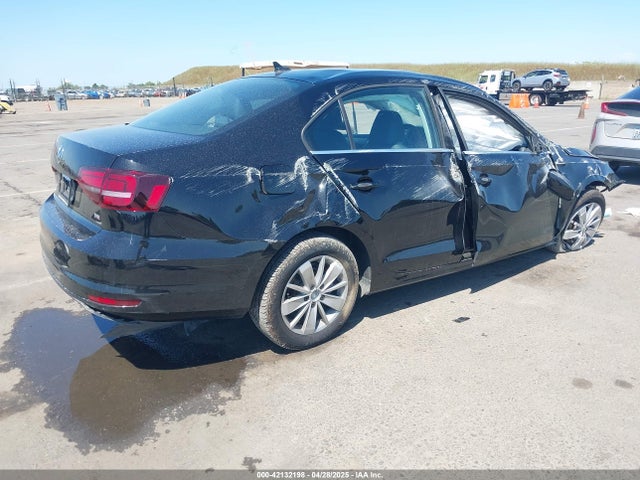 3VWD67AJ1GM263988 Volkswagen Jetta 1.4t Se