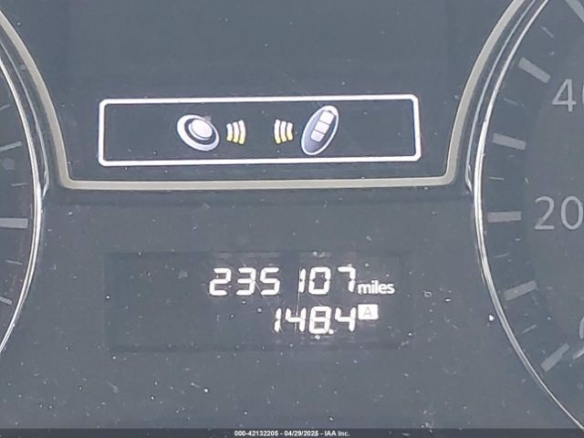 5N1AR2MM1EC682262 Nissan Pathfinder Sv