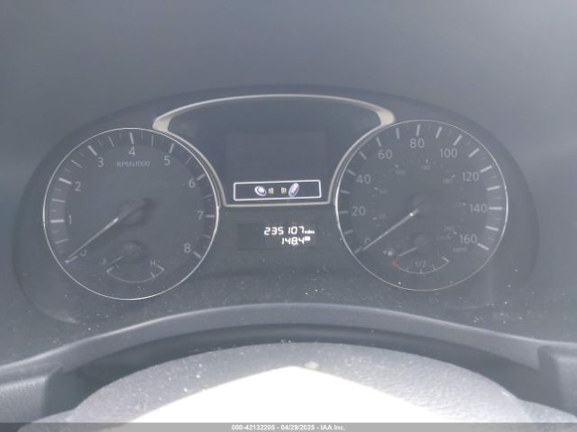 5N1AR2MM1EC682262 Nissan Pathfinder Sv