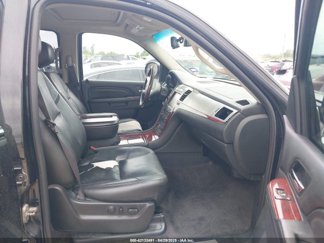 2013 CADILLAC ESCALADE 1GYS4BEF8DR137303 Photo 4